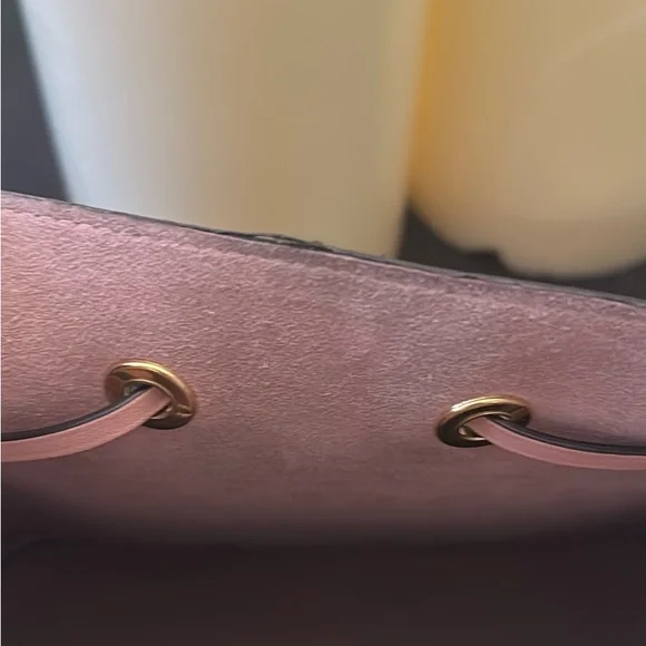 Louis Vuitton crossbody/shoulder bag - Picture 10 of 11